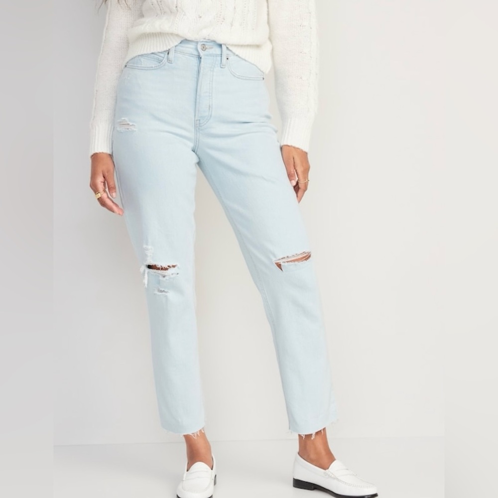 Old Navy Curvy High-Waisted Straight Ripped Jeans